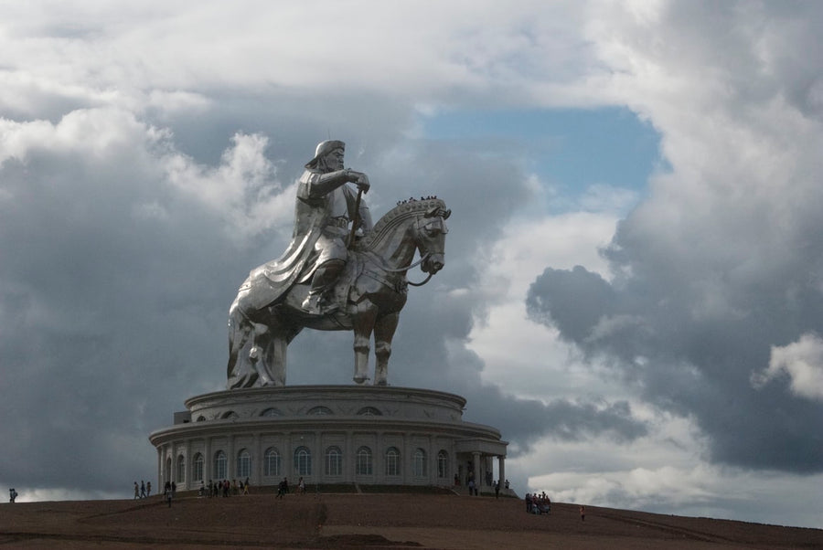 DID YOU KNOW GENGHIS KHAN WASN’T HIS REAL NAME?